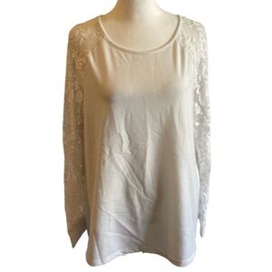 Camisa long sleeve crew neck blouse. Size L. White. Sheer lace sleeves.